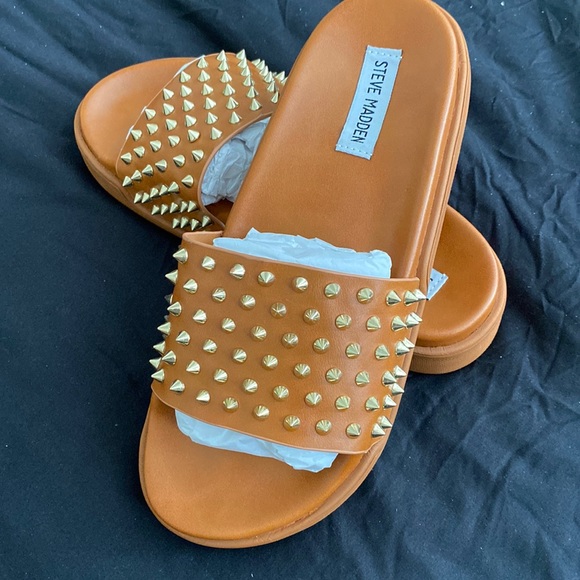 Steve Madden Shoes - Steve Madden endorse slide